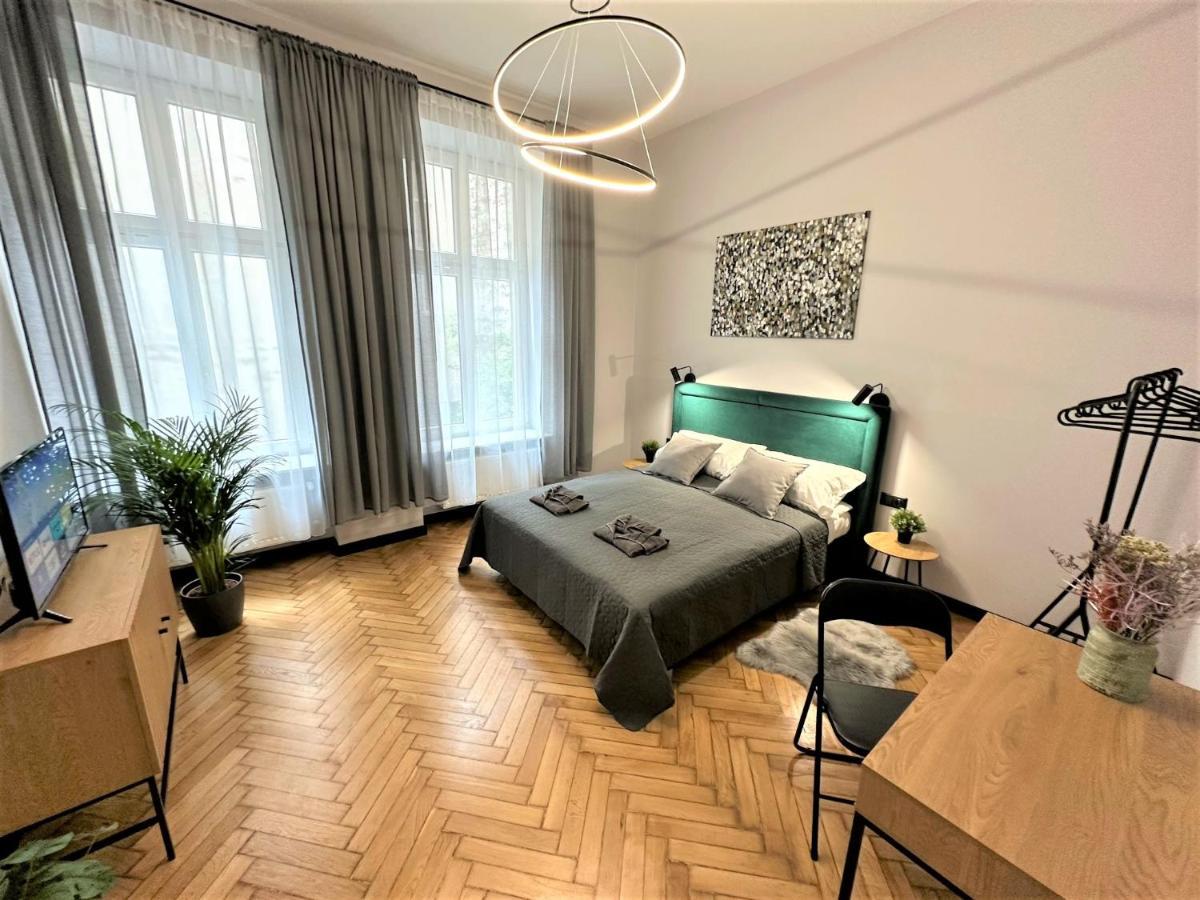 Luxury 100M2 Loft Design-Apartment At Wawel + Netflix クラクフ エクステリア 写真
