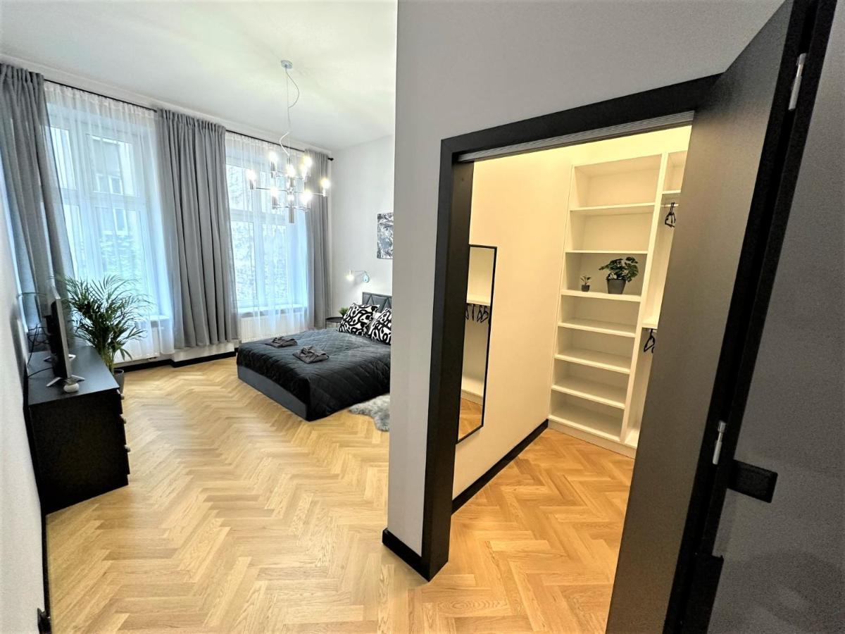 Luxury 100M2 Loft Design-Apartment At Wawel + Netflix クラクフ エクステリア 写真