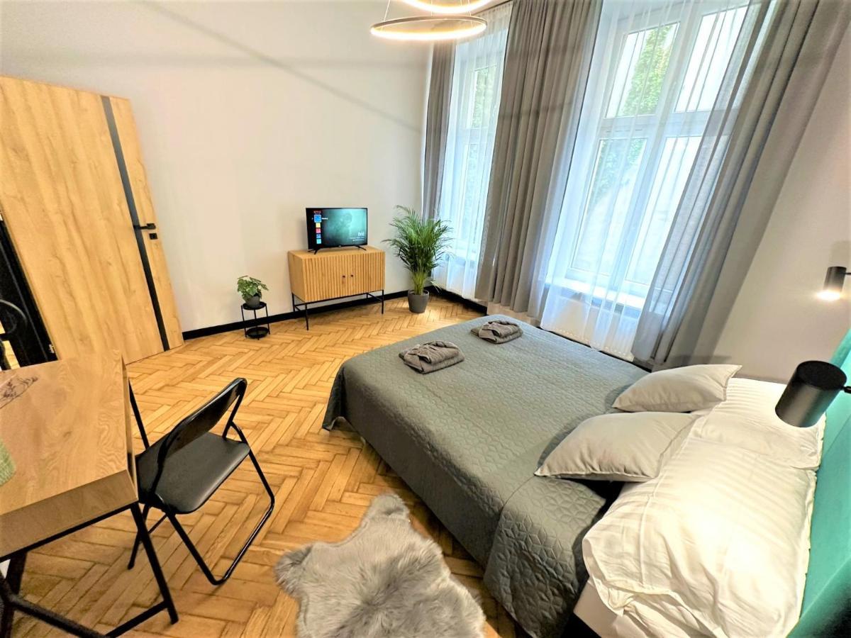 Luxury 100M2 Loft Design-Apartment At Wawel + Netflix クラクフ エクステリア 写真